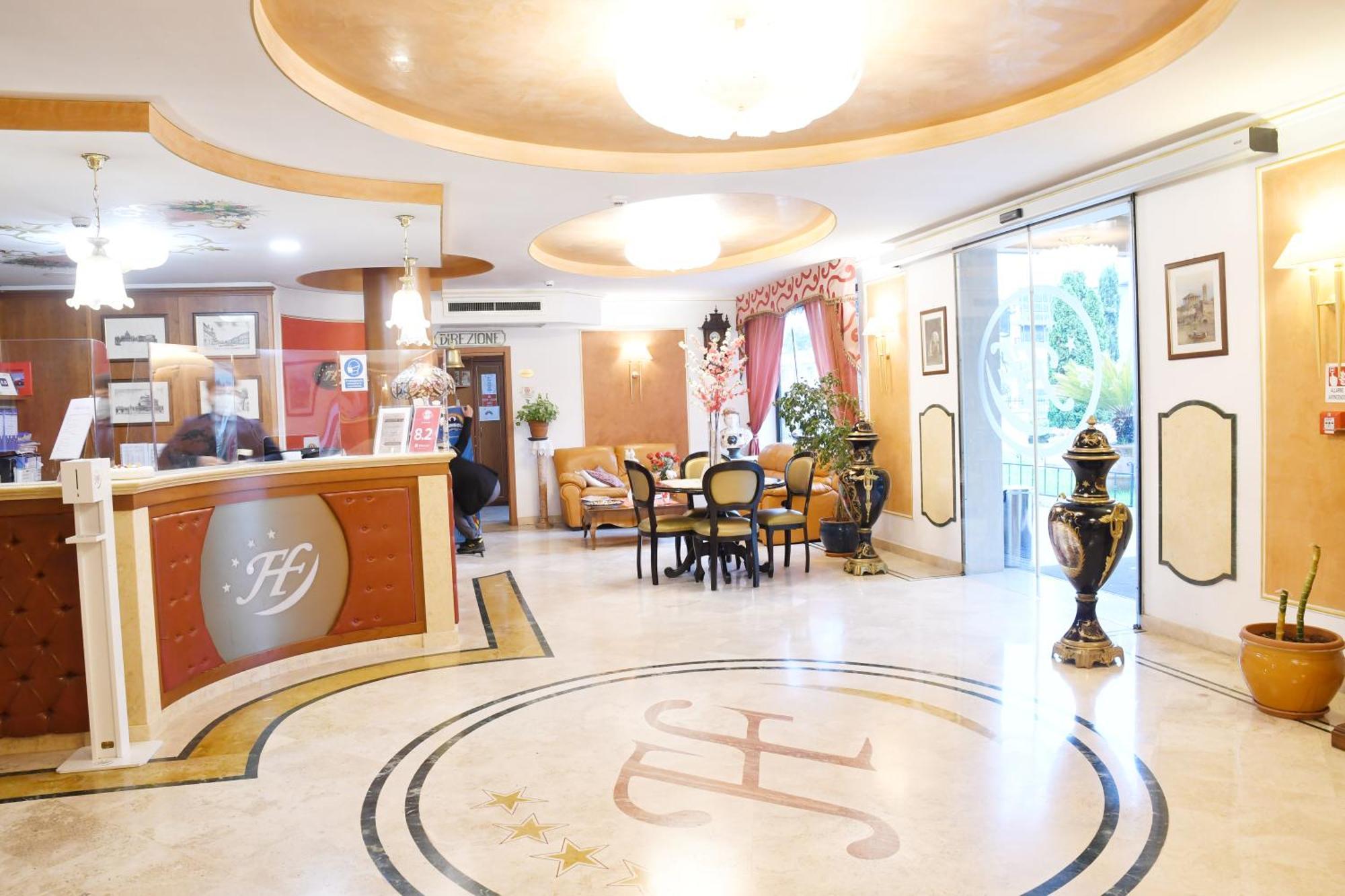 Fashion Hotel Вальмонтоне Экстерьер фото